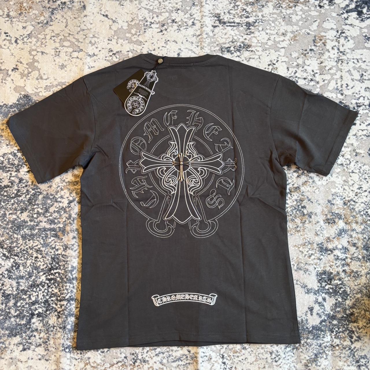 P0 Chrome Hearts Men's Black and Grey T-shirt - Image 1