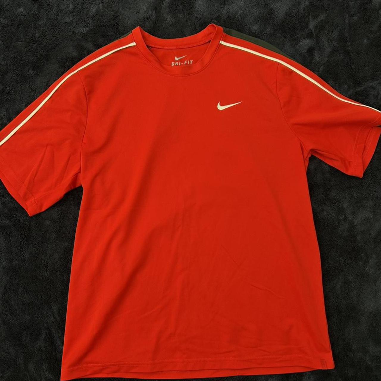 P0 Nike Men's Red T-shirt - Image 1