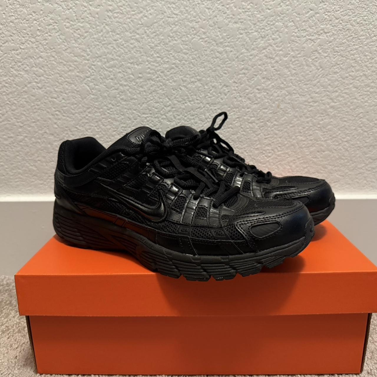 P0 Nike Men's Black Trainers - Image 1