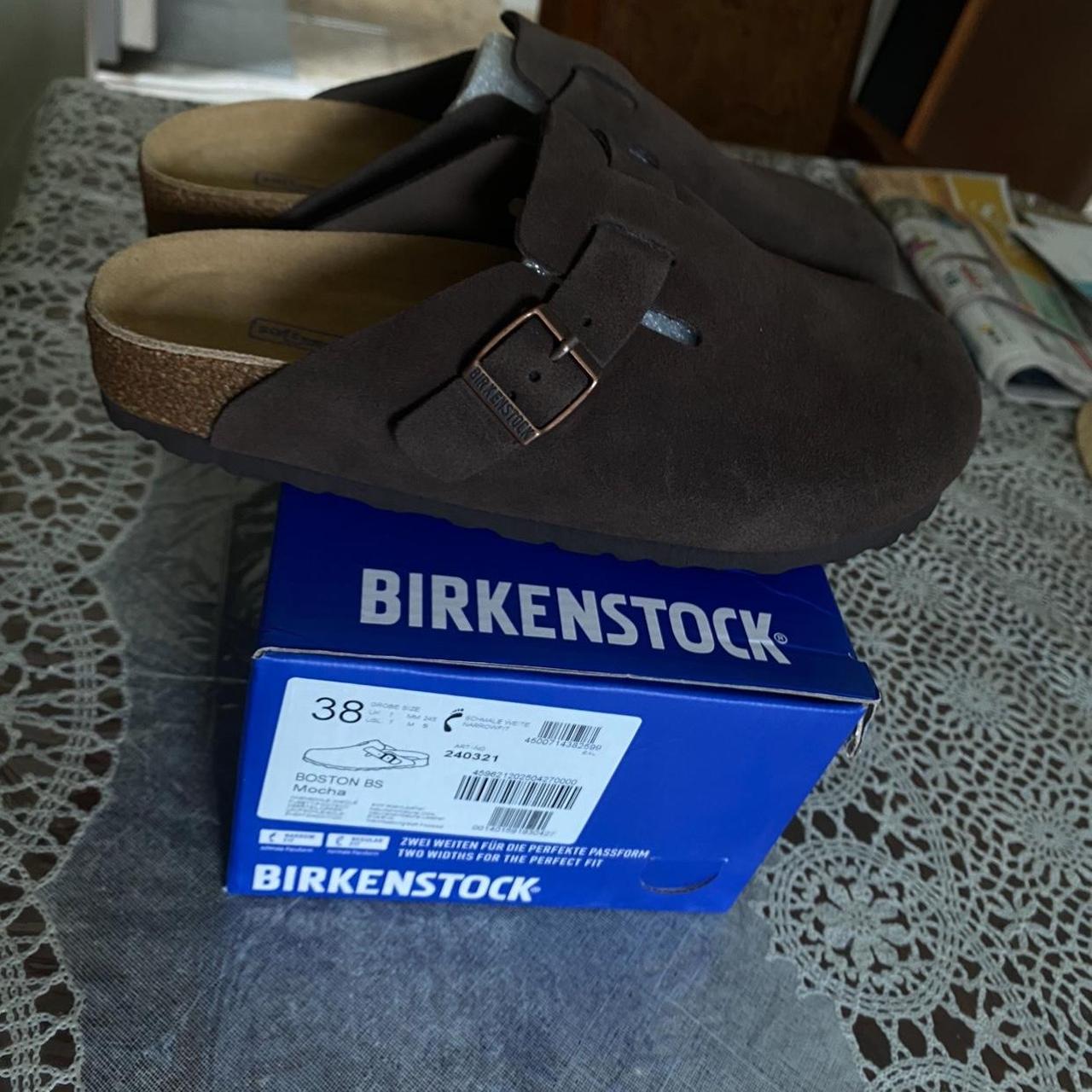 P0 (8) Birkenstock Women's Brown Clogs - Image 1