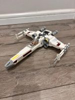 LEGO Star Wars Luke Skywalker's X-Wing Fighter set 75301 - Image 4