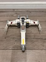 LEGO Star Wars Luke Skywalker's X-Wing Fighter set 75301 - Image 2