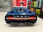 LEGO Technic Bugatti Chiron (42083) - Image 5