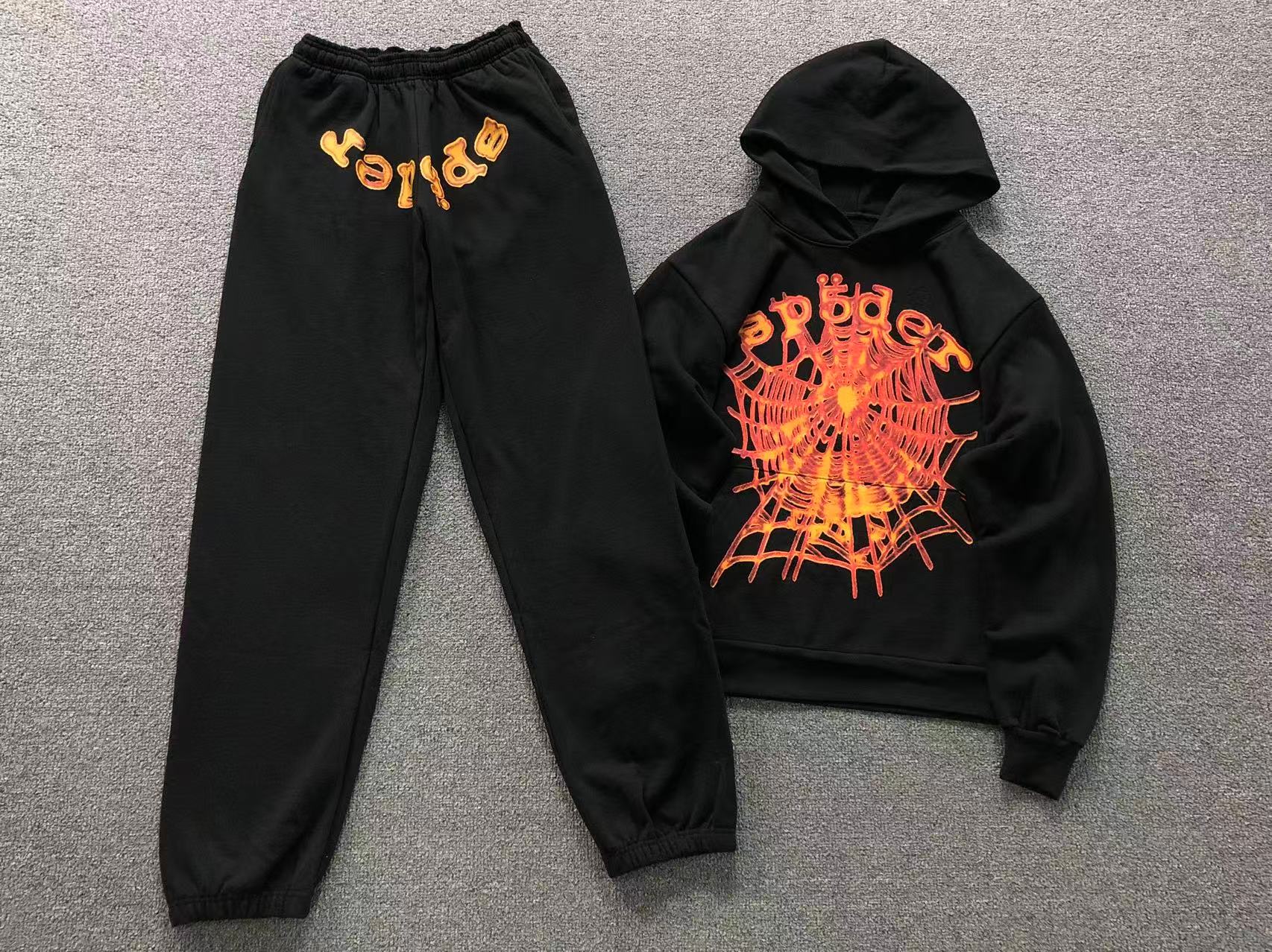 6b3c95b6 SP5DER HOODIE TROUSERS - Image 1