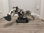 LEGO Technic Liebherr R 9800 Excavator (42100) - Image 6