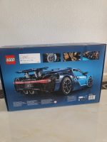 LEGO Technic Bugatti Chiron (42083) - Image 2