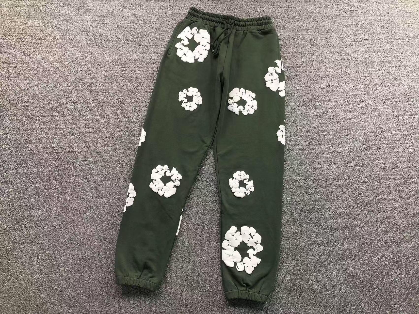 bd73bea7 DENIM TEARS TROUSER - Image 1