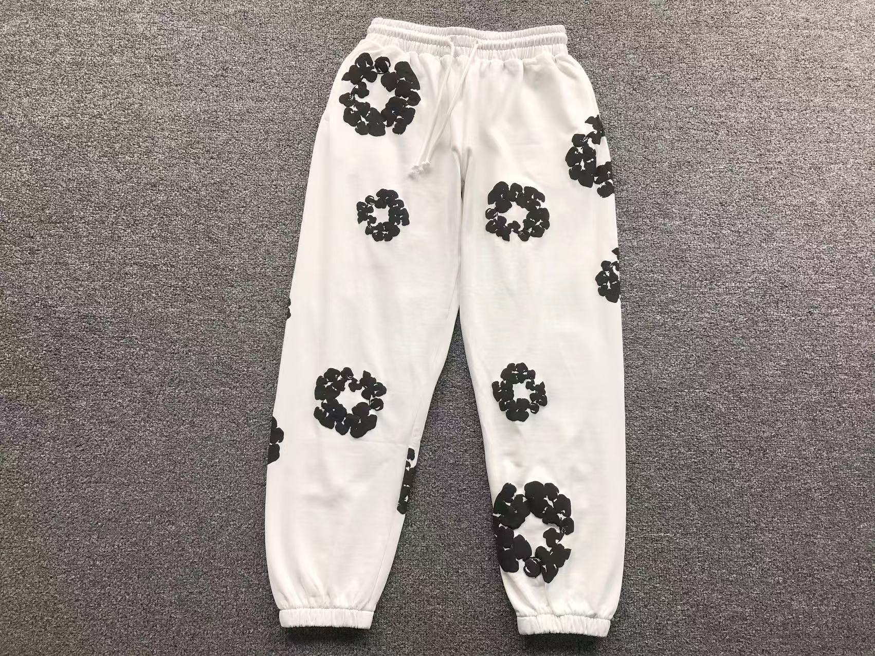 d70fa7cb DENIM TEARS TROUSER - Image 1