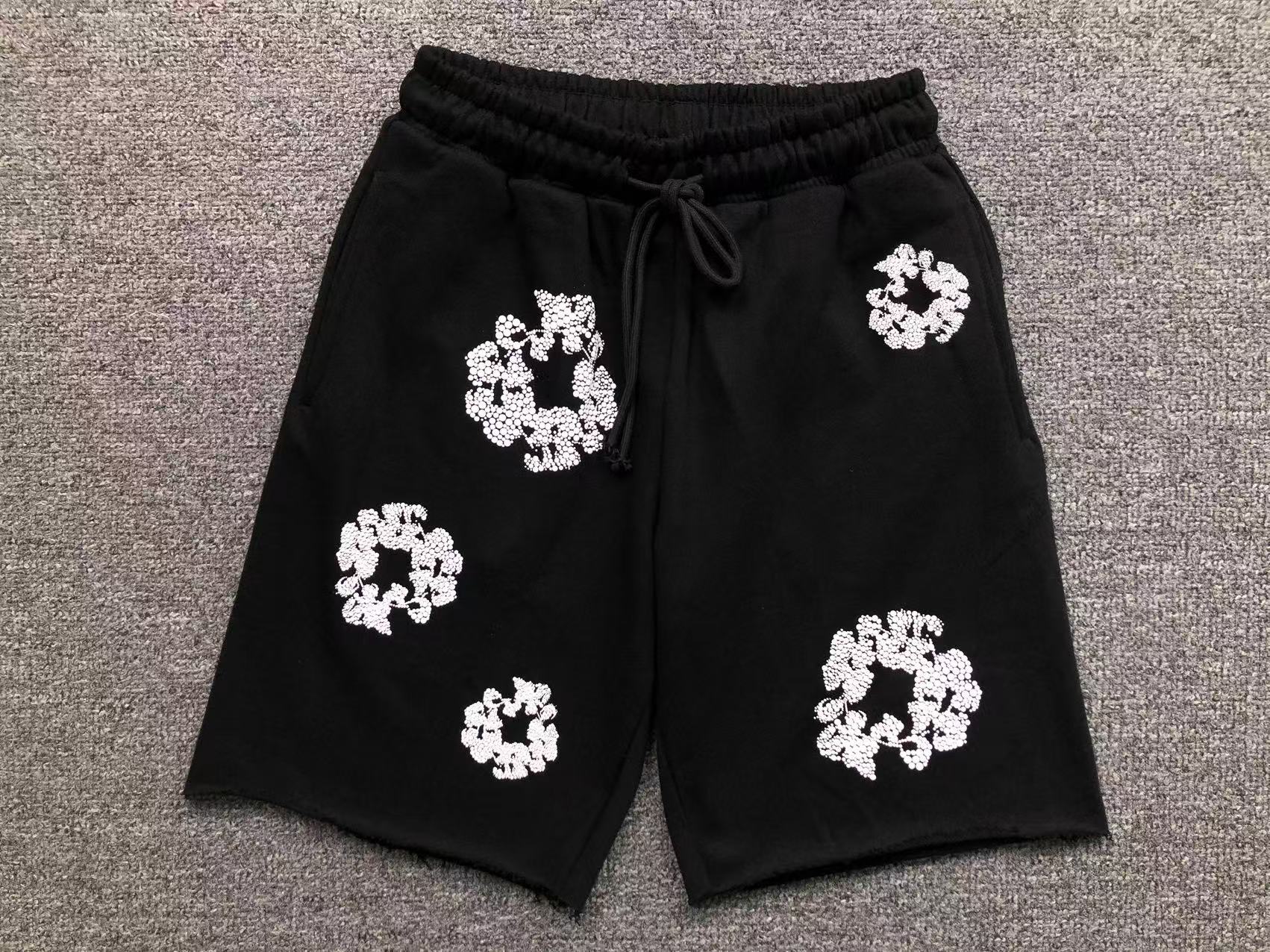d87074a3 DENIM TEARS SHORTS - Image 1