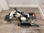 LEGO Technic Liebherr R 9800 Excavator (42100) - Image 4