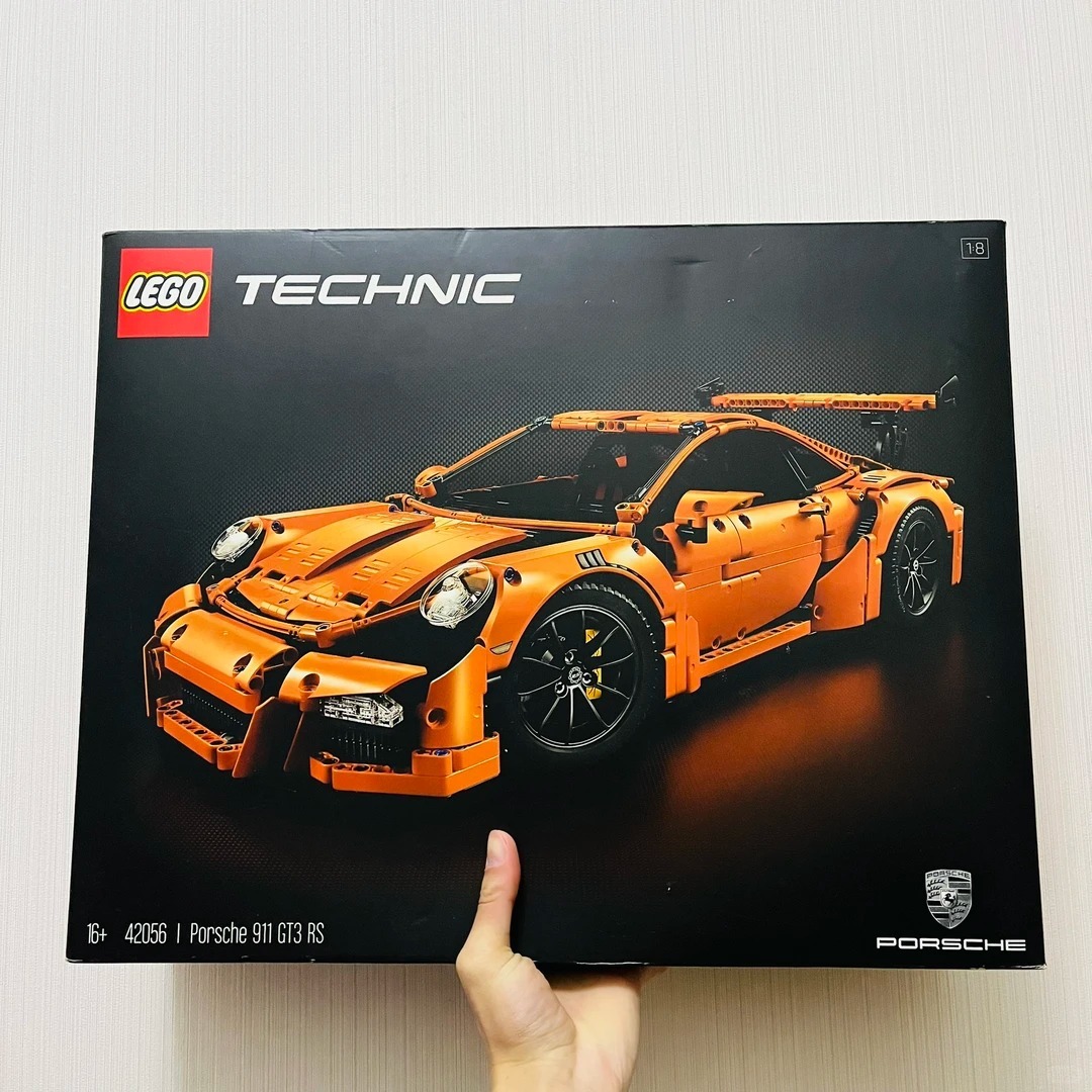 f4533c14 LEGO Technic Porsche 911 GT3 RS (42056) - Image 1