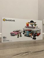 LEGO BrickLink Designer Program 1950s Diner (set 910011)