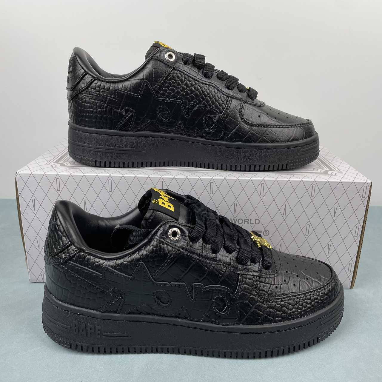 088afcf0 A Bathing Ape - Image 1