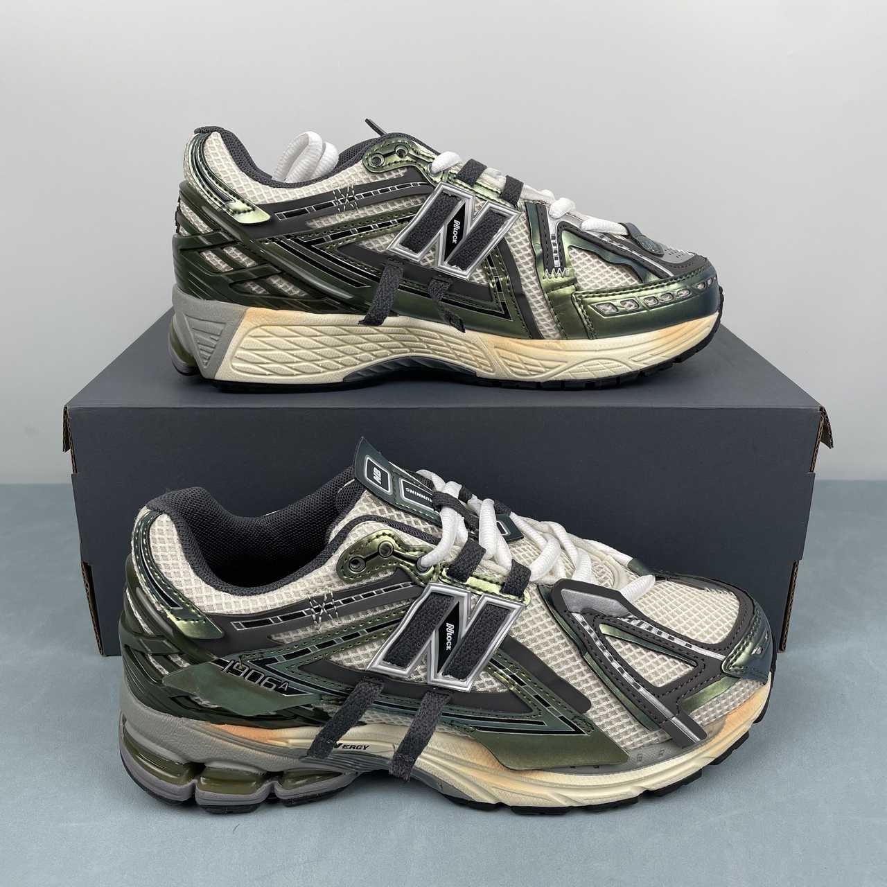 09829200 New Balance 1906A - Image 1