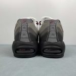 NIKE AIR MAX 95 - Image 8