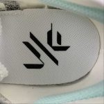 NIKE AIR ZOOMX VAPORFLY NEXT - Image 14