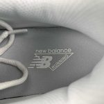 New Balance 740 - Image 15