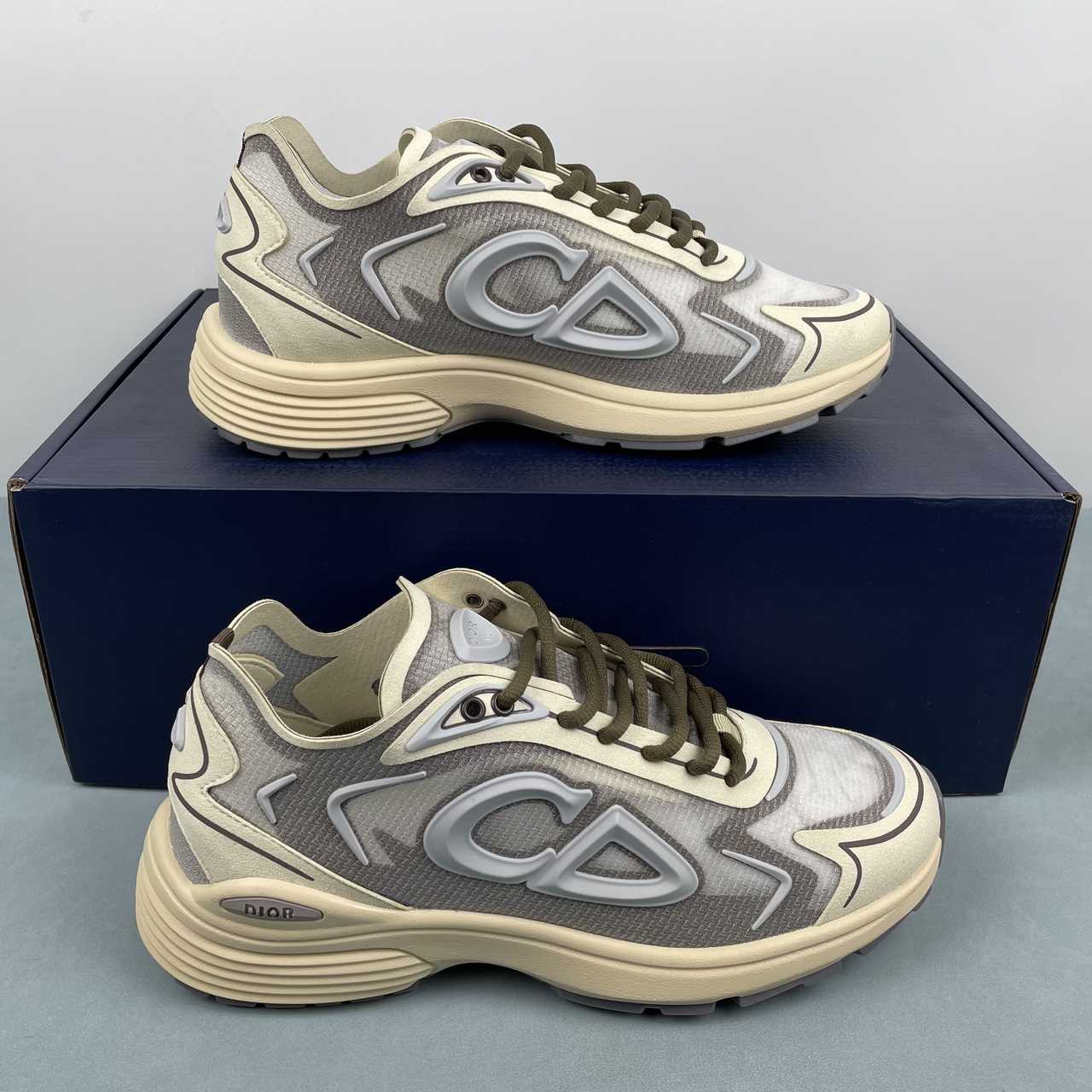 3372bf20 Dior B30 - Image 1