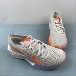 W NIKE AIR ZOOMX VAPORFLY - Image 4