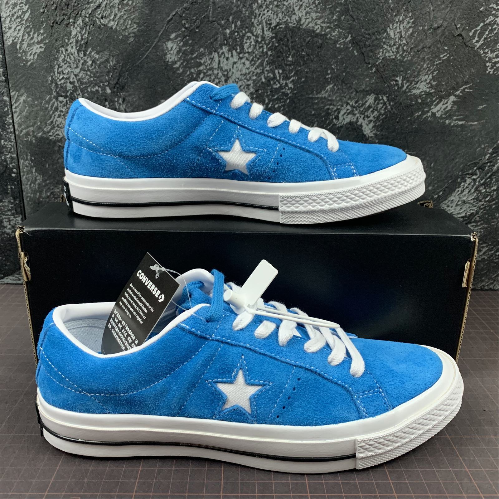 4e834882 Converse - Image 1