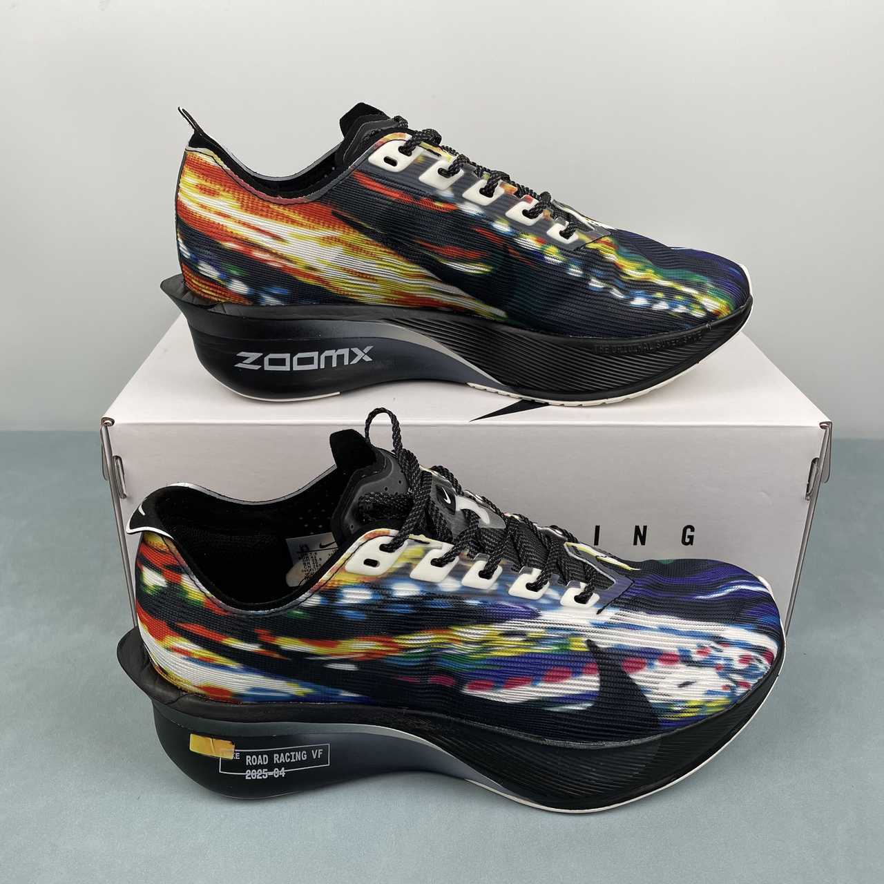 54cd87b1 NIKE AIR ZOOM VAPORFLY NEXT - Image 1