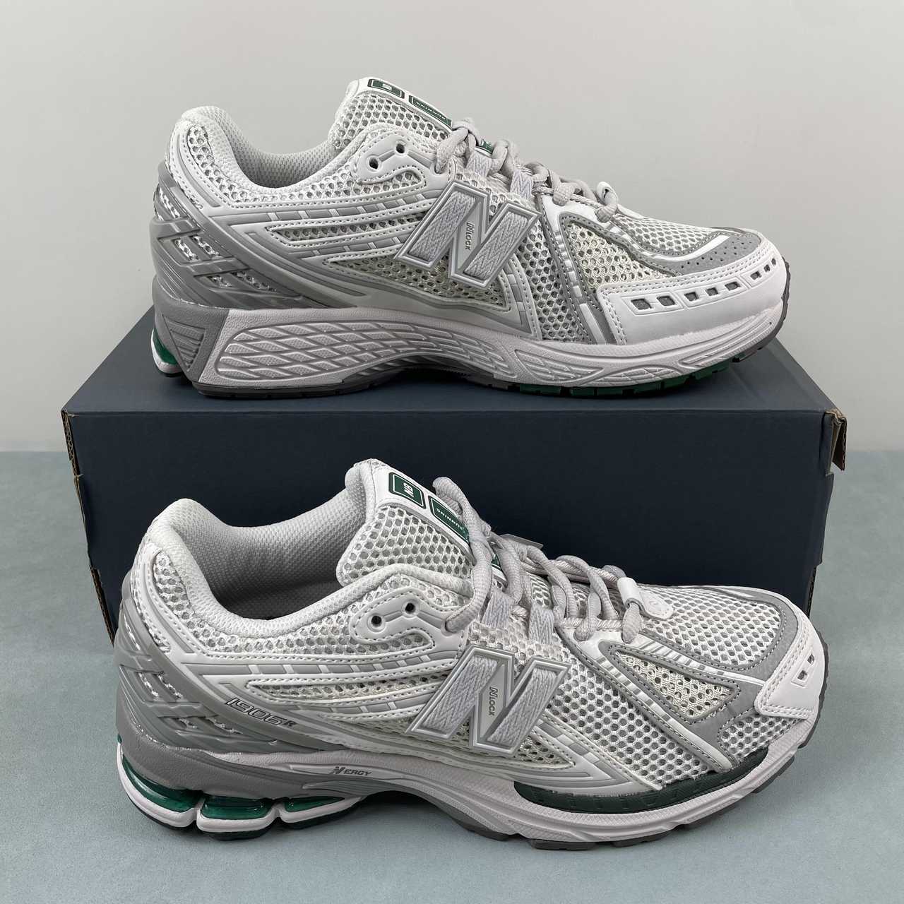 5d477172 New Balance 1906R - Image 1