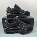 NIKE AIR MAX 95 / CDG Black Warrior