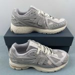 New Balance 1906R