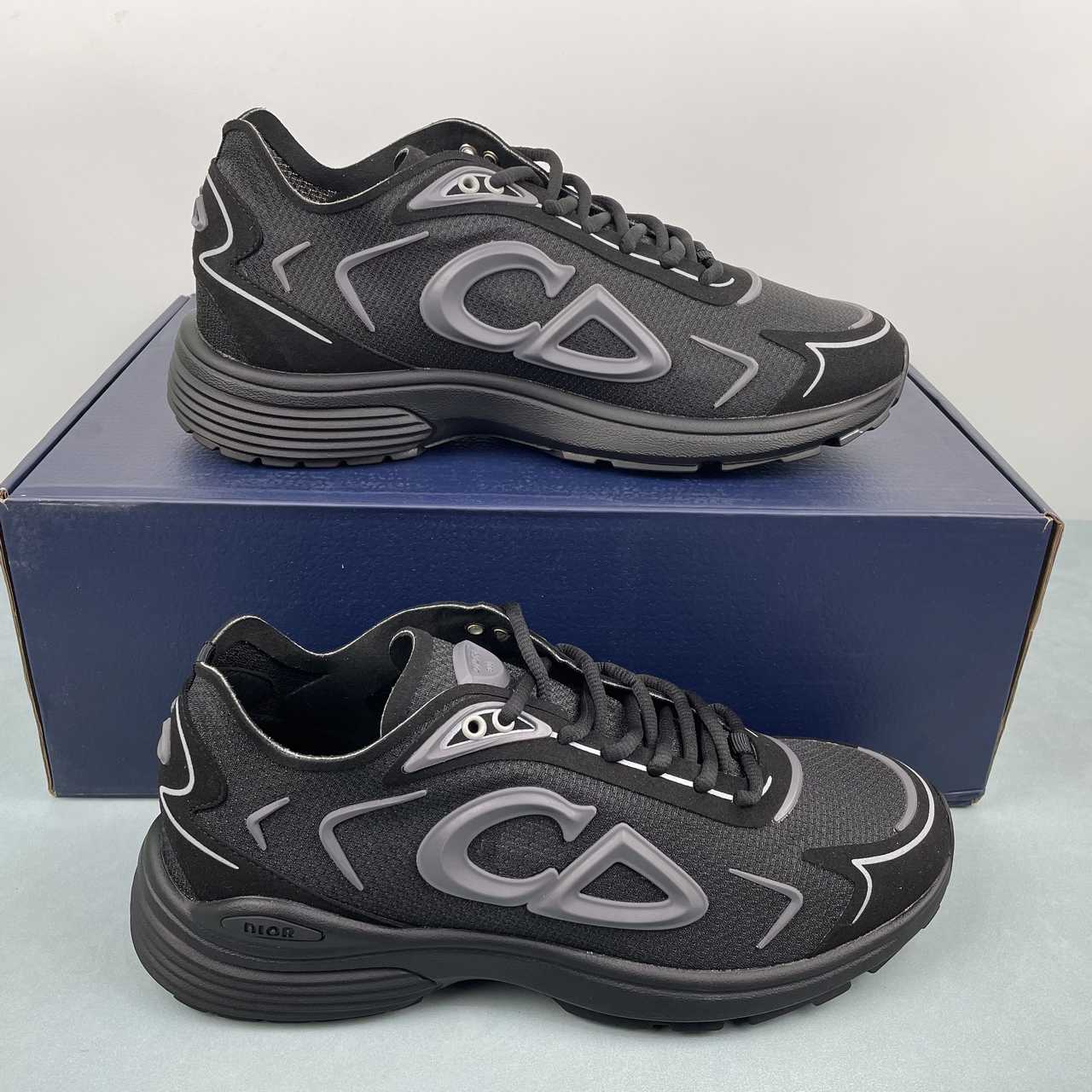 66d0ab3b Dior B30 - Image 1