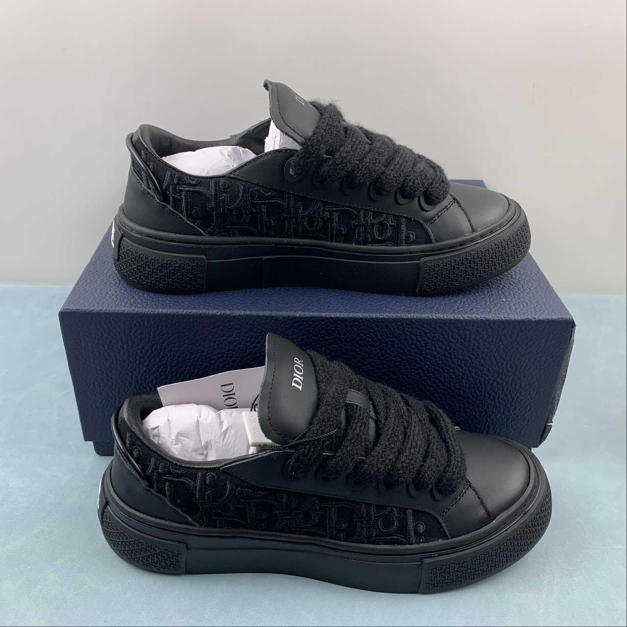 6e262fb7 Dior B33 - Image 1