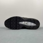 NIKE AIR MAX 95 - Image 13