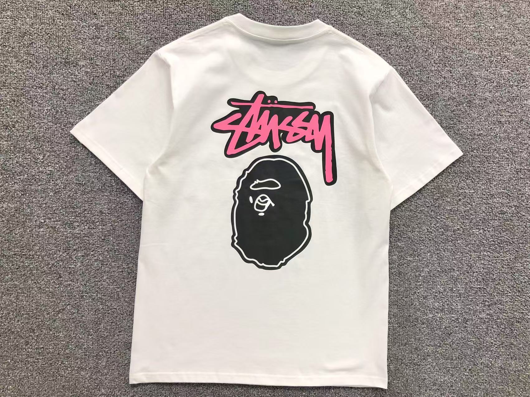 801e5307 BAPE STUSSY T-SHIRT - Image 1