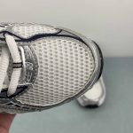 New Balance 740 - Image 12