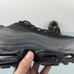 NIKE AIR MAX 95 - Image 8