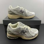 New Balance 1906R