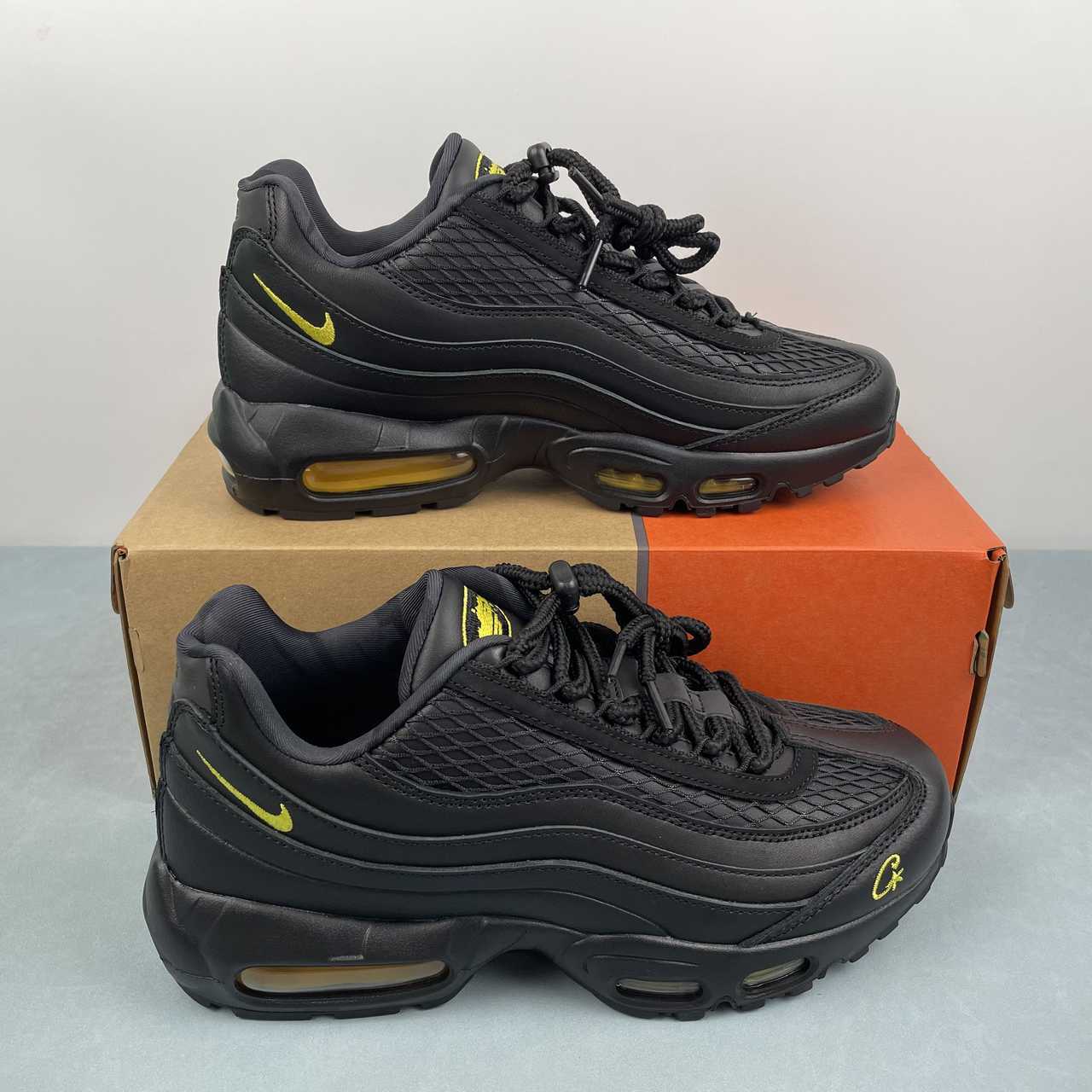 9fa659c7 NIKE AIR MAX 95 SP - Image 1