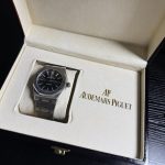 Audemars Piguet Men's Silver and Grey Watch