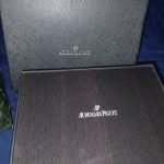 Audemars Piguet Men's Silver and Grey Watch - Image 7