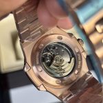 Patek Philippe Men's Gold Watch - Image 3