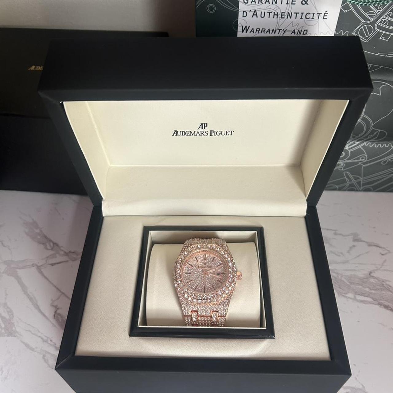 P0 Audemars Piguet Men's Pink and Gold Watch - Image 1