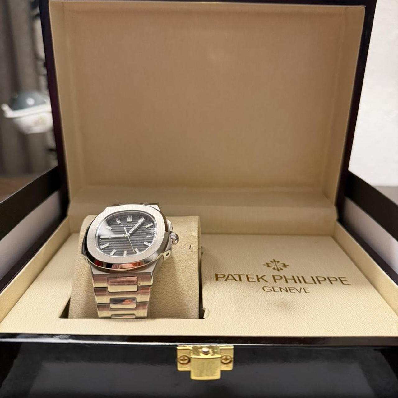 P0 Patek Philippe Men's Silver and Gold Watch - Image 1