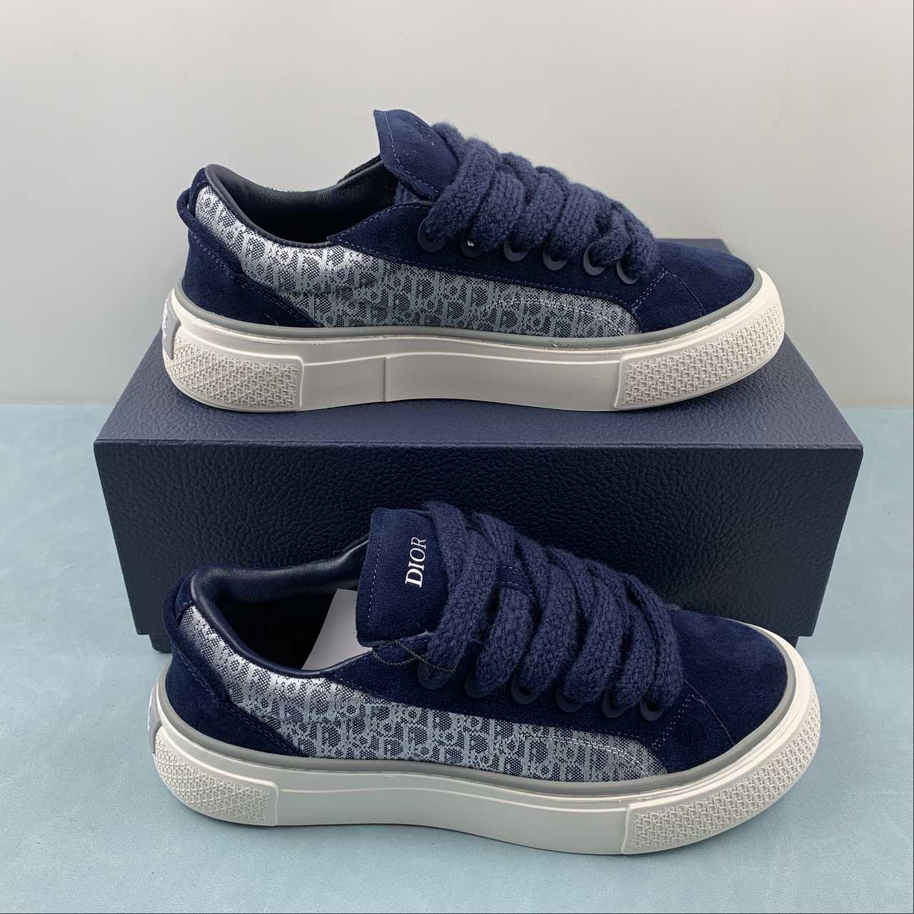 a26c4523 Dior B33 - Image 1