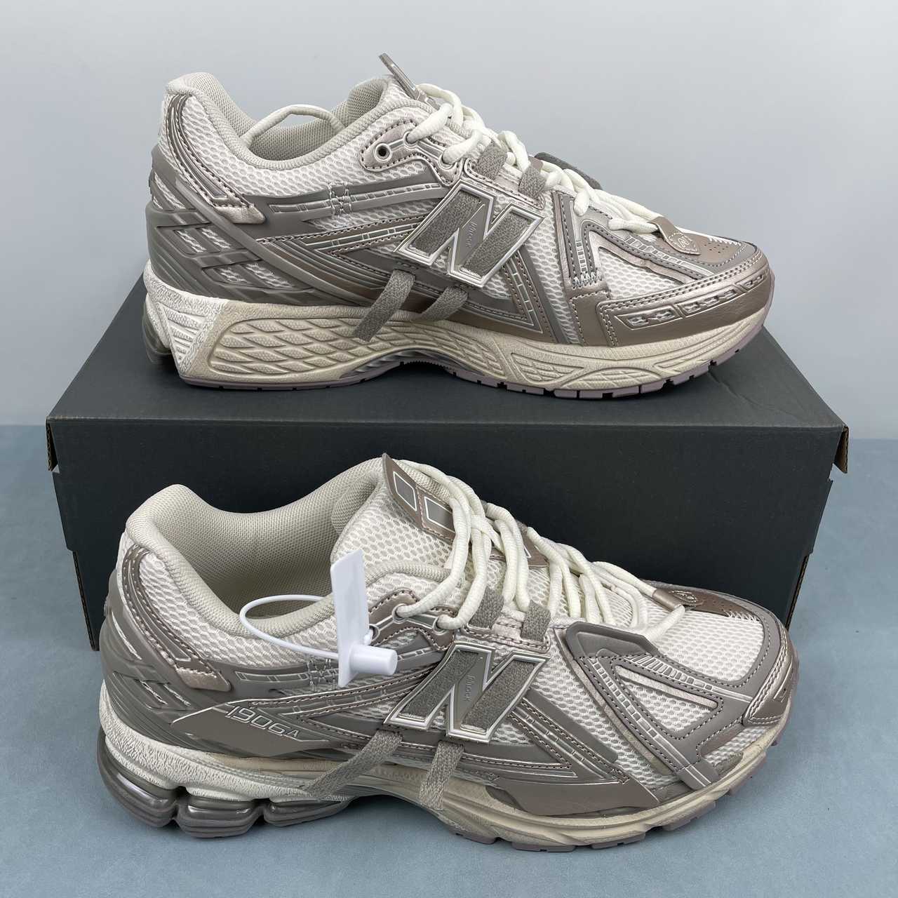 a2f567f8 New Balance 1906A - Image 1