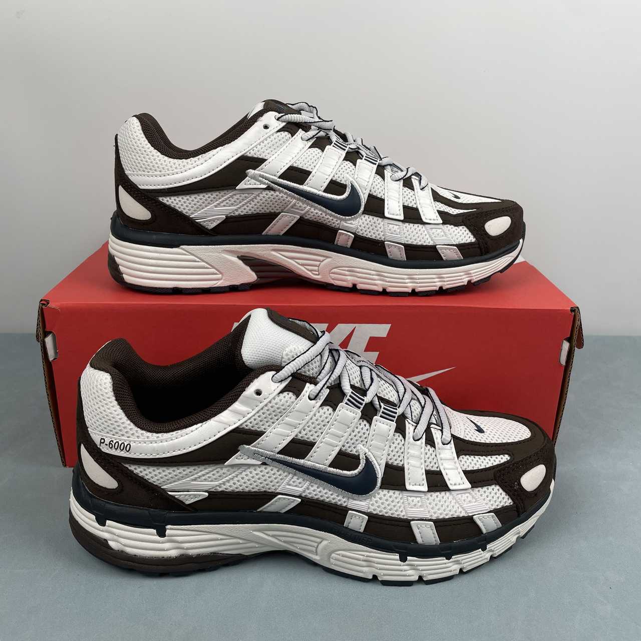 a7751e66 W NIKE P-6000 - Image 1