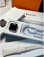 Apple Watch SE - Image 2