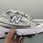 New Balance 740 - Image 9