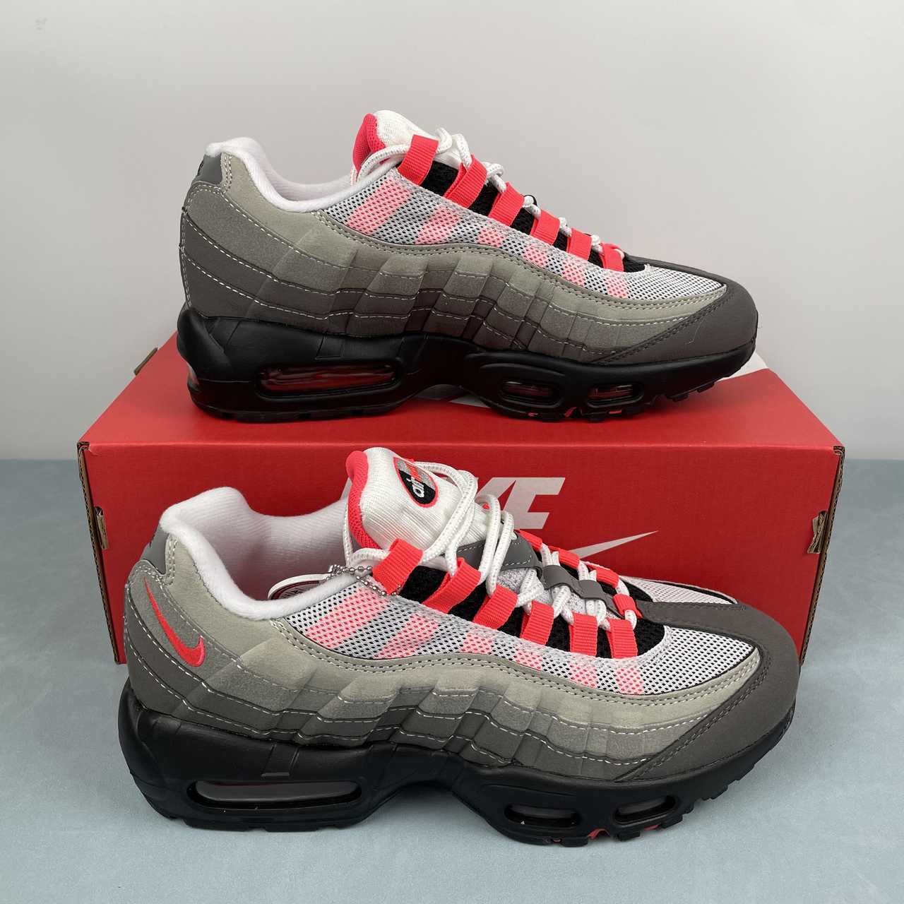b29b196e NIKE AIR MAX 95 OG - Image 1