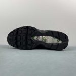NIKE AIR MAX 95 SP - Image 12