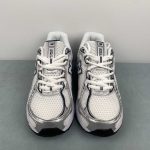 New Balance 740 - Image 3