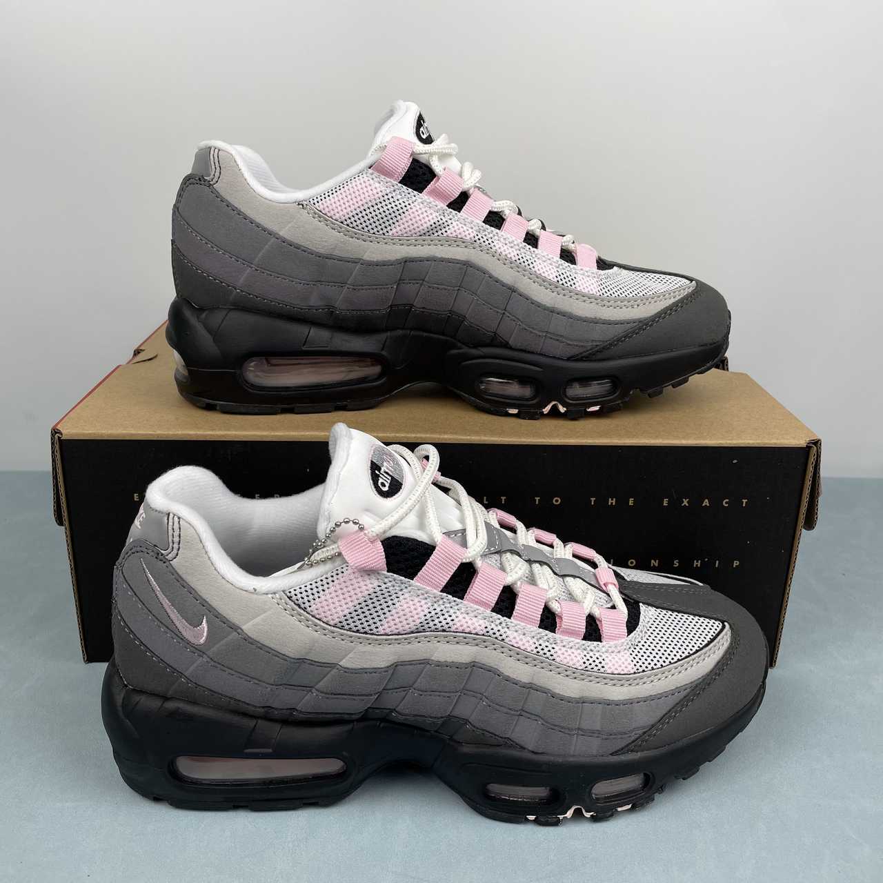 c22ab33d NIKE AIR MAX 95 PRM - Image 1